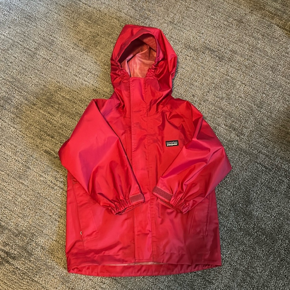 Kid’s Patagonia Rain jacket Size XXS